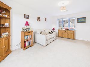 Lounge- click for photo gallery